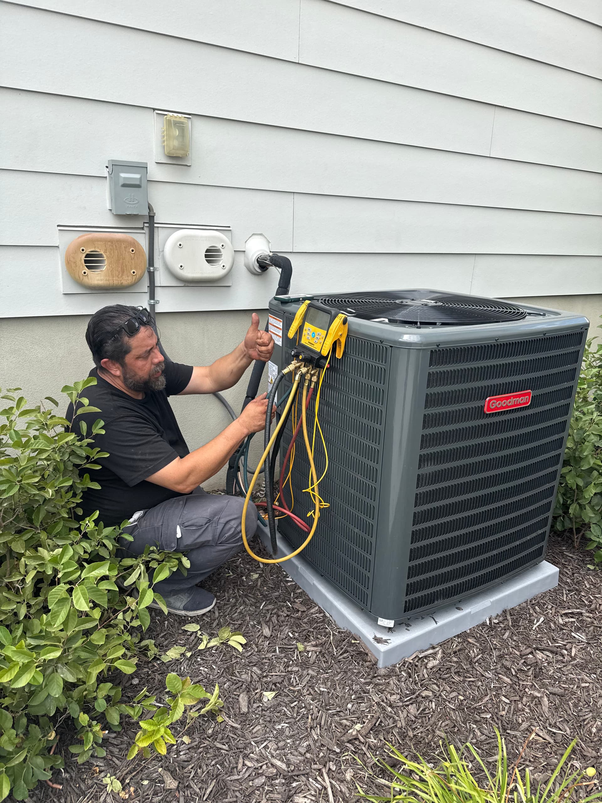 Burned-Out AC Unit Replaced With a New High-Efficiency Goodman System
